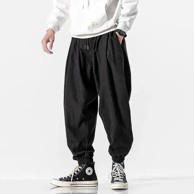 Men’s Relaxed Fit Pleated Joggers with Adjustable Elastic Waistband